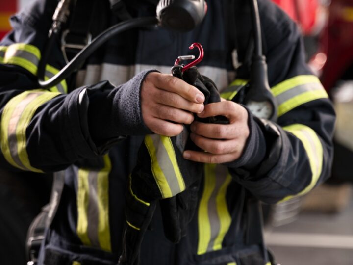 Dwa pożary w powiecie Bytów – strażacy apelują o regularne czyszczenie przewodów kominowych