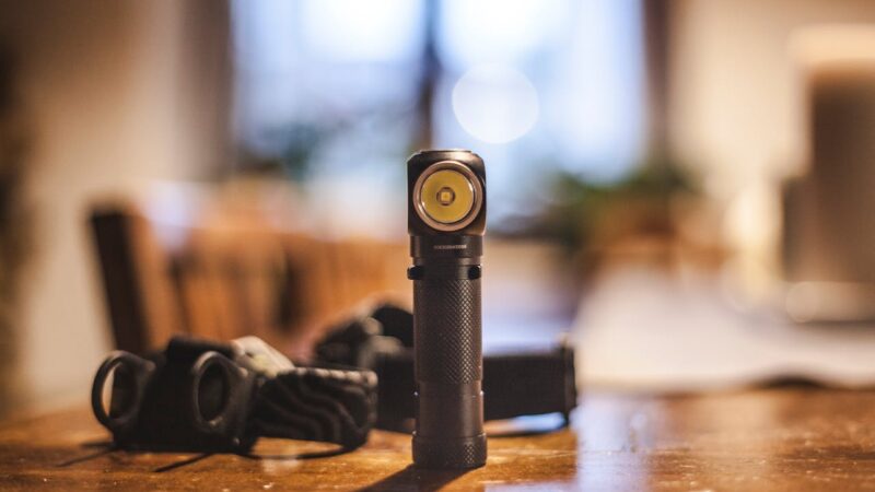 LED czy halogen – co lepsze w warsztacie?