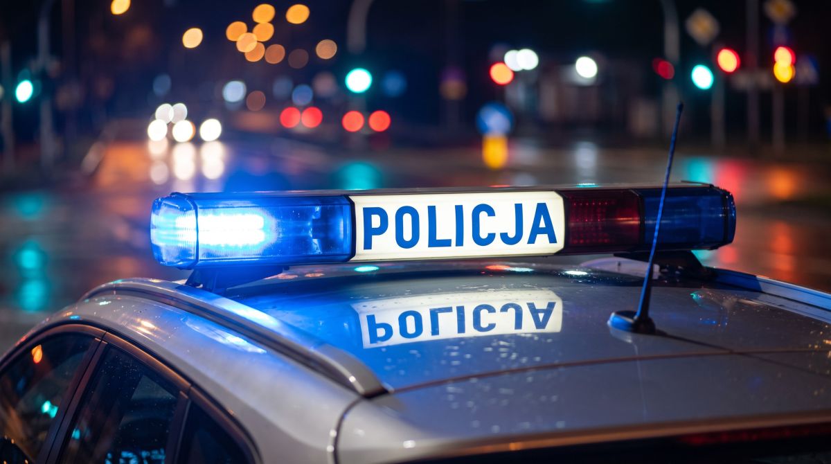 Oszuści podszywają się pod policjantów i banki. Tak ochronisz swoje oszczędności